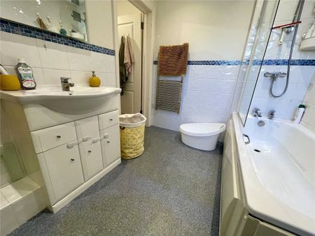 Richmond Wood Road, Bournemouth, Dorset, BH8 - Photo 5