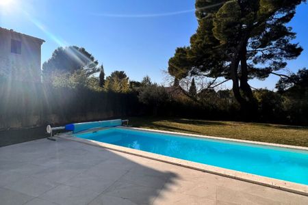 EGUILLES - Villa récente de 175m² avec piscine - Photo 2