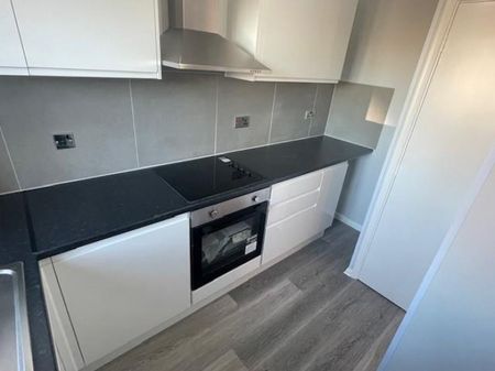 1 Bedroom Flat To Let - Photo 4