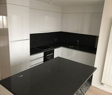Incroyable appartement de 6.5 pièces dans le bourg d’Auvernier - Photo 3