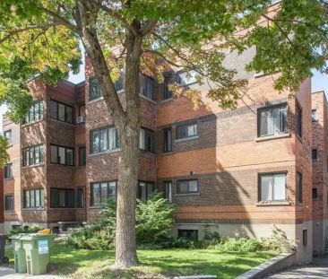 3185 Van Horne | 3185 Avenue Van Horne, Montreal - Photo 1