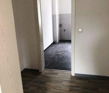 1 Raum Wohnung ab sofort Wilkau-Haßlau zu vermieten Bad mit Dusche ... - Photo 3