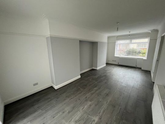 Wylva Avenue, Crosby, L23 0TH - Photo 1