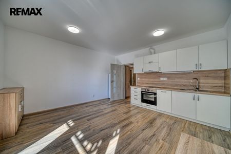 Pronájem bytu 1+kk 32 m² - Photo 4