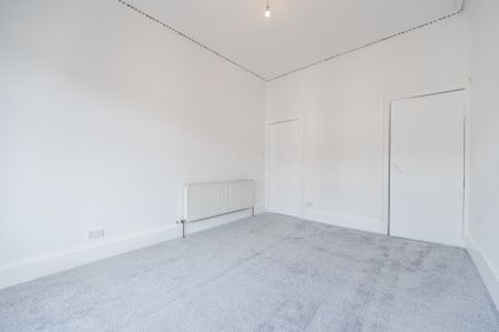 Lawrie Street Flat 3-1 - Photo 4