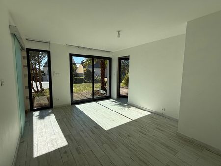 Location Maison 6 pièces 144m² - Photo 2
