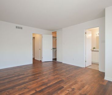 For Lease - 328 STATEWOOD Drive, Kanata, Ontario - Photo 5