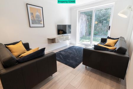 6 bedroom semi-detached house to rent - Photo 2