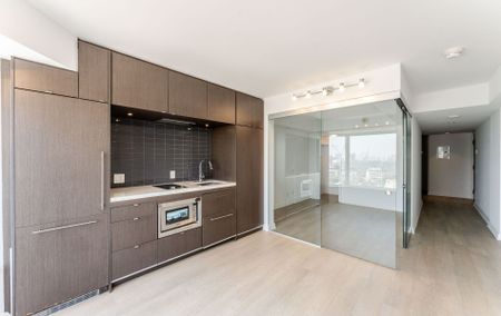 For Lease - 155 Yorkville Avenue Unit# 2120, Toronto, Ontario - Photo 2