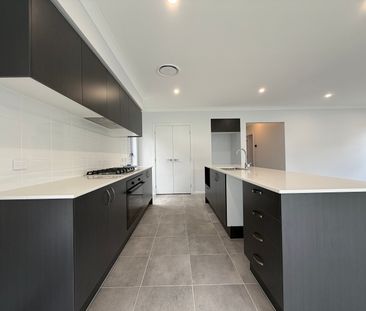 9 Salvatore Street, Austral NSW 2179 - House For Rent | Domain - Photo 5