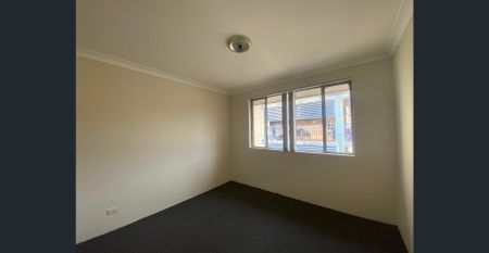 Renovated 2 Bedroom Unit in Liverpool - Photo 2