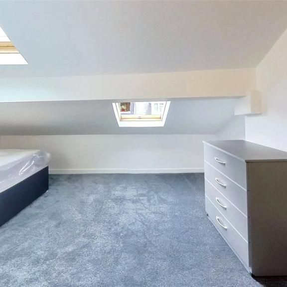 5 bedroom house to rent - Photo 1