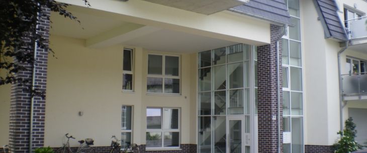 Moderne, seniorengerechte 2-Zimmer-Penthouse-Wohnung in Neukirchen-Vluyn - Photo 1