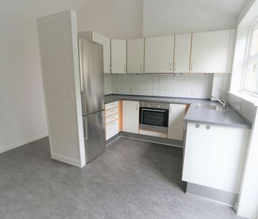 Moderne 2-værelses lejlighed til leje i Risskov – med egen have og ... - Photo 3