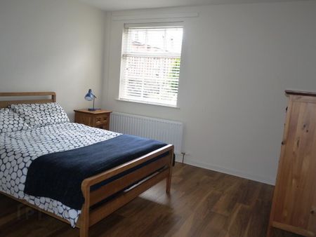 4a Windsor Close, Belfast, BT9 6FG - Photo 3