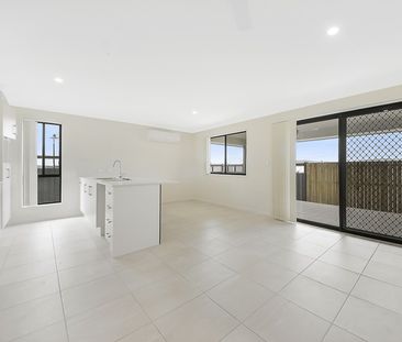 Stunning 4-Bedroom Duplex in South Ripley - Photo 6