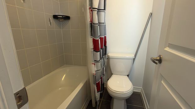 For Lease - 68 Dowling Road, New Tecumseth, Ontario - Photo 1