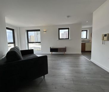 2 bedroom apartment to rent - Photo 3