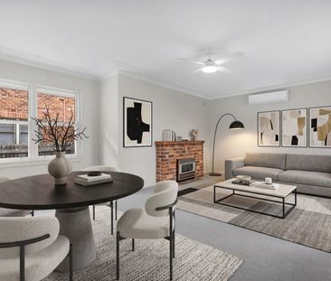 Neat 3 bedroom brick home - Photo 2