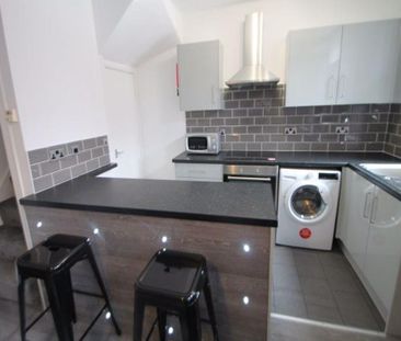 2 bedroom house to rent - Photo 1