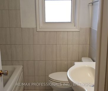 For Lease - 5 Rangoon Road, Toronto, Ontario - Photo 1