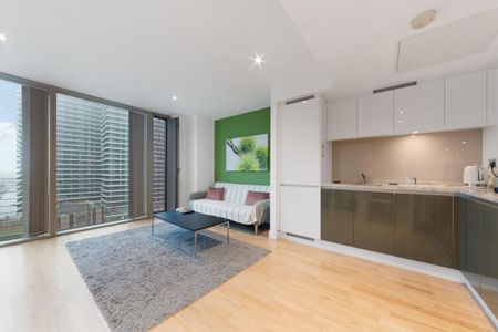 One bedroom apartment to rent in Landmark, Canary Wharf E14 - Photo 2