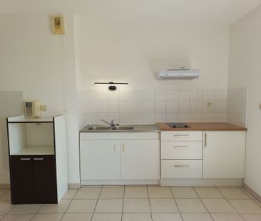 Location Appartement 2 pièces 43m² CUGNAUX 31270 - Photo 2