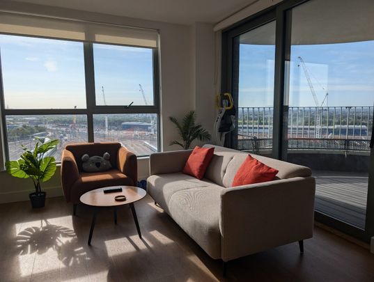 Room in a Shared Flat, Oakland's Rise, NW10 - Photo 1