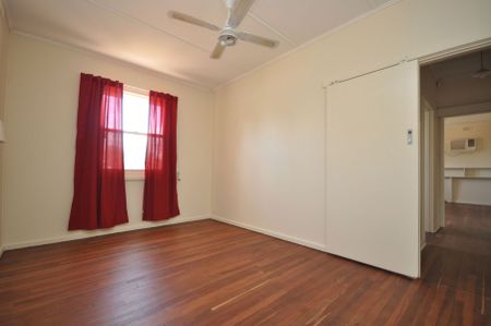 6 Grantham Street, Port Augusta - Photo 4