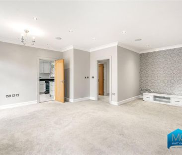 6 bedroom detached house to rent - Photo 2