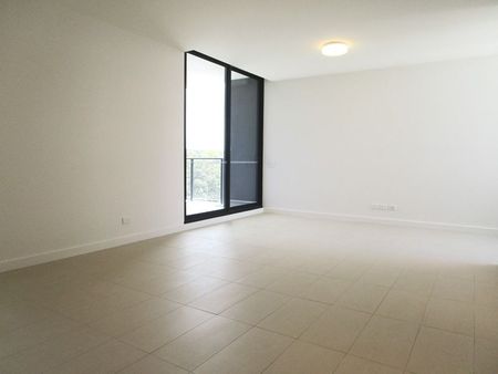 Luxurious 2 Bedroom Apartment - Photo 2