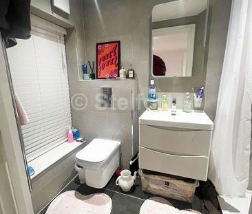 Leytonstone Road, E15, London - Photo 6