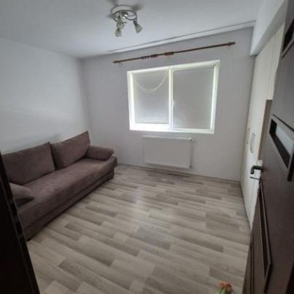 Aparatorii patriei ciocanesti studio parter - Photo 1