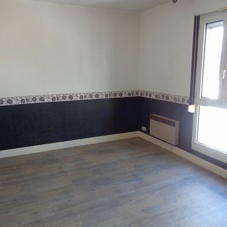 Appartement RUE ROGER SALENGRO - Photo 3