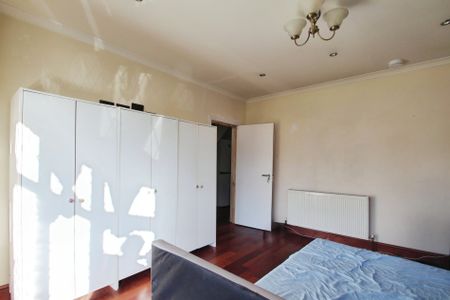 4 bed detached house to rent in Ferrers Avenue, West Drayton, UB7 - Photo 3