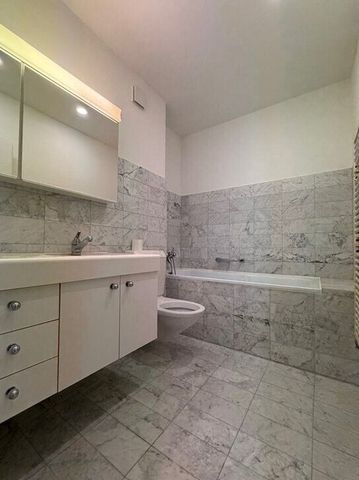 Maisonette in the attic. Stylish, bright and special - Photo 5