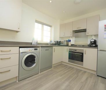 2 bedroom apartment to rent - Photo 6