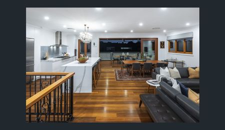 Executive Property with Premium Features - Photo 2