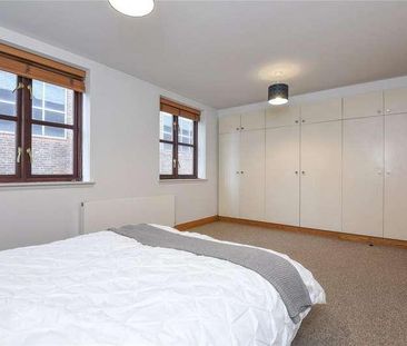 Kingsley Mews, Wapping Lane, E1W - Photo 3