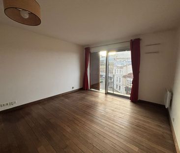 Location Appartement 3 pièces 75m² ANGOULEME 16000 - Photo 1