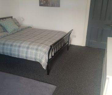 2 Bed Flat, Shields Road, G41 - Photo 5