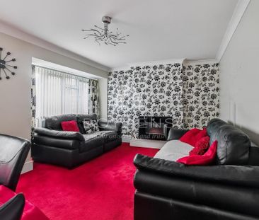 3 bedroom semi-detached house to rent - Photo 1