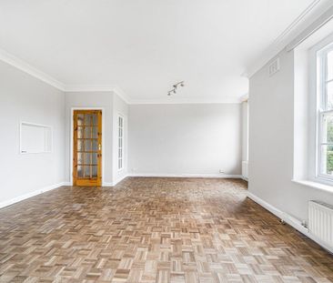 Vanbrugh Fields, London, SE3 - Photo 1