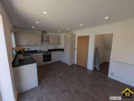 Tarnside Close, Rochdale, Metropolitan Borough, OL16 - Photo 4