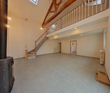 Location Maison 4 pièces 115m² ST GEORGES LES BAILLARGEAUX 86130 - Photo 1