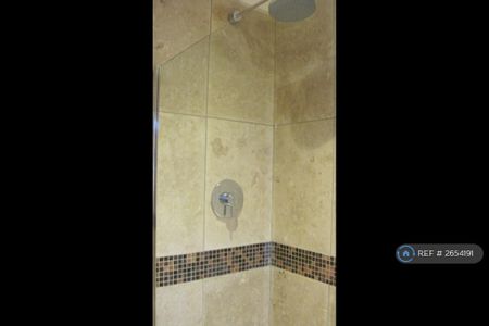 2 bedroom detached house to rent - Photo 4