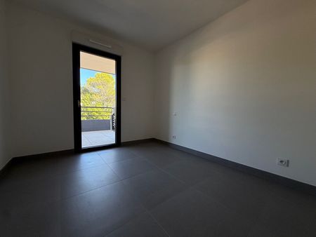 Saint Raphael jolie 2 pièces de 43m², - Photo 2