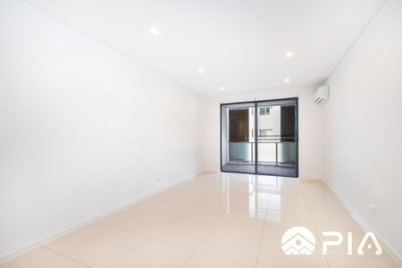 Modern 2-Bed, 2-Bath Apartment with Secure Parking in Wentworthville!! Move in Now!! - Photo 5