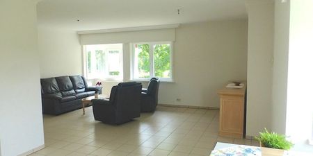 Appartement te huur in Wevelgem voor € 750 met 2 slaapkamers - Photo 2