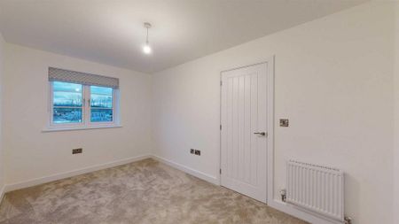 2 bedroom semi-detached house to rent - Photo 2